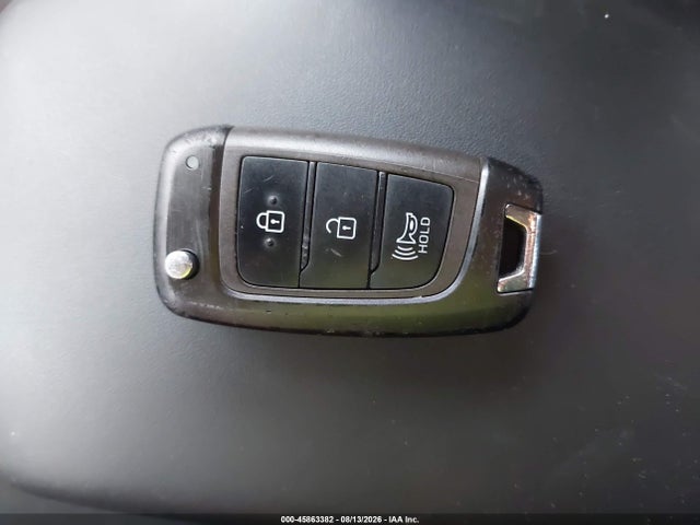 2023 Hyundai Venue Se მანქანა იყიდება აუქციონზე, vin: KMHRB8A31PU215006, აუქციონის ნომერი: 45863382