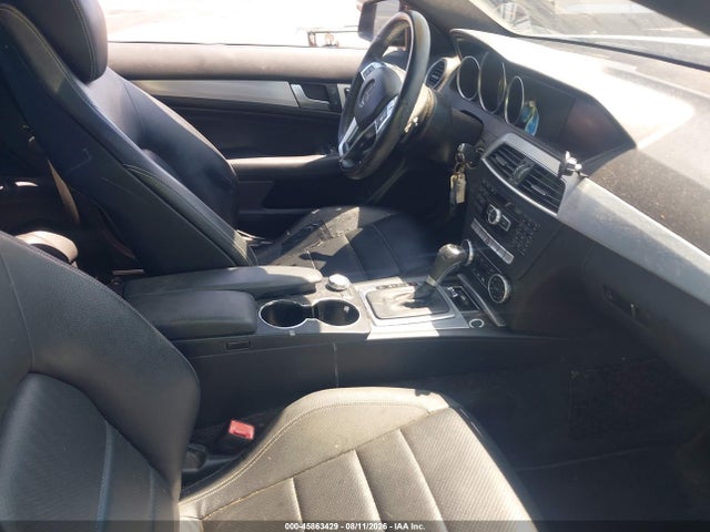 45863429 :رقم المزاد ، WDDGJ4HB2DG099447 vin ، 2013 Mercedes-benz C 250 مزاد بيع