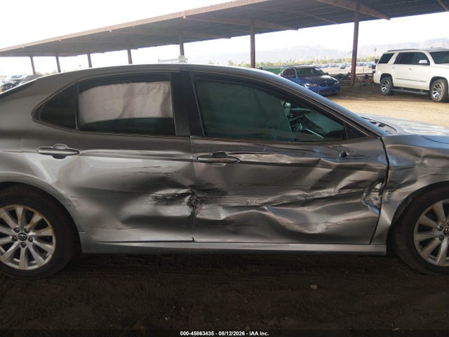 4T1B11HK0JU092380 Toyota CAMRY LE