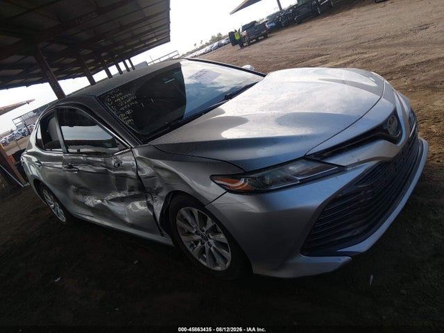 4T1B11HK0JU092380 Toyota CAMRY LE