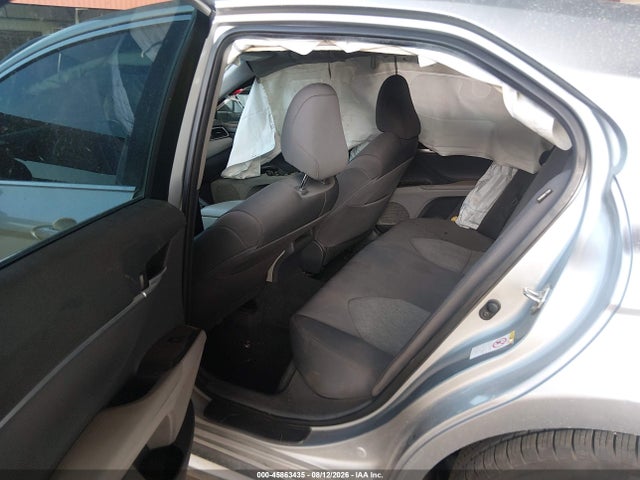 4T1B11HK0JU092380 Toyota CAMRY LE