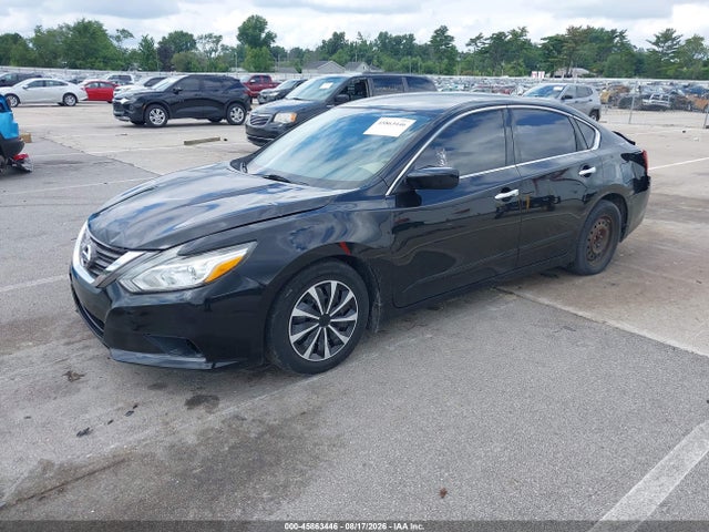 2017 Nissan Altima 2.5 S მანქანა იყიდება აუქციონზე, vin: 1N4AL3AP7HN313639, აუქციონის ნომერი: 45863446