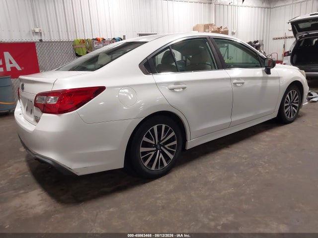 45863468 :رقم المزاد ، 4S3BNAB60J3020251 vin ، 2018 Subaru Legacy 2.5i مزاد بيع