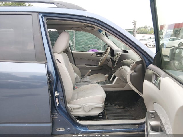 Продажа на аукционе авто 2013 Subaru Forester 2.5x Premium, vin: JF2SHADC2DH410982, номер лота: 45863473