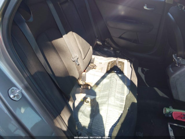 KIA Optima Lx 2018 5XXGT4L3XJG183460 Image 8
