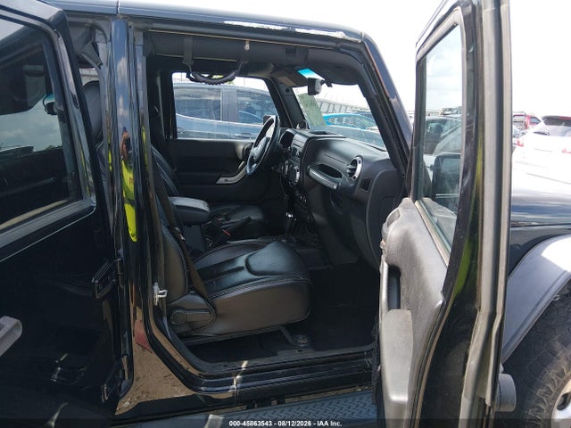 2014 Jeep Wrangler Unlimited Sahara მანქანა იყიდება აუქციონზე, vin: 1C4BJWEG3EL267119, აუქციონის ნომერი: 45863543