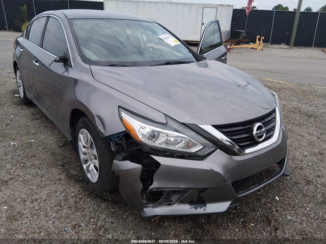 2017 Nissan Altima 2.5 S მანქანა იყიდება აუქციონზე, vin: 1N4AL3AP1HC232082, აუქციონის ნომერი: 45863547