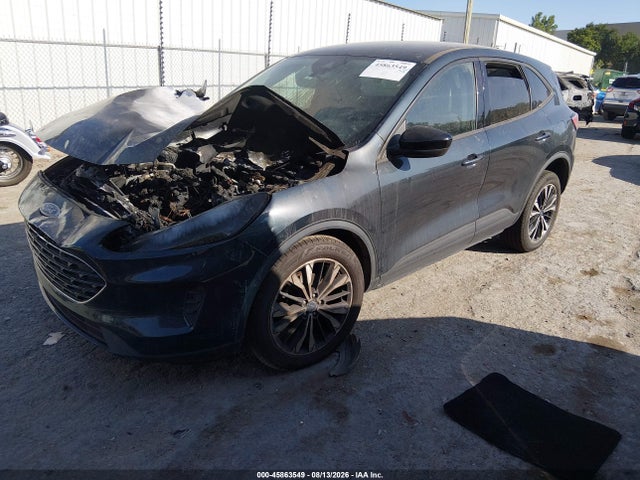 45863549 :رقم المزاد ، 1FMCU0G64NUB37448 vin ، 2022 Ford Escape Se مزاد بيع