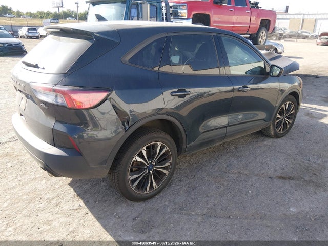 45863549 :رقم المزاد ، 1FMCU0G64NUB37448 vin ، 2022 Ford Escape Se مزاد بيع