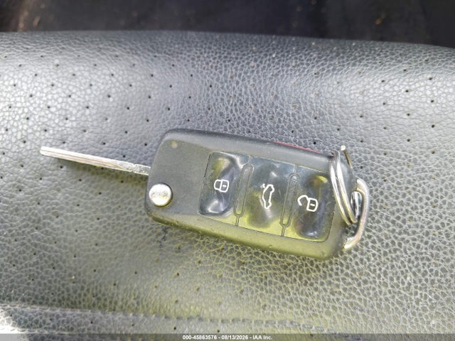 1VWBS7A30EC083078 Volkswagen Passat 1.8t Se
