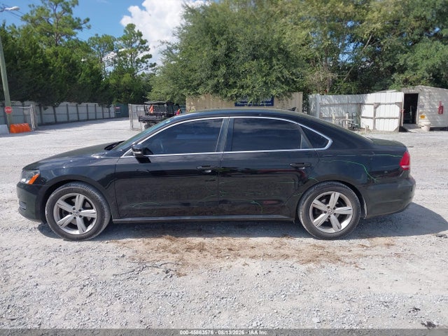 1VWBS7A30EC083078 Volkswagen Passat 1.8t Se