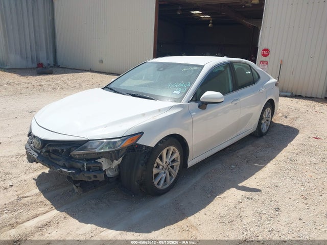 4T1C11AK5NU678870 Toyota CAMRY LE