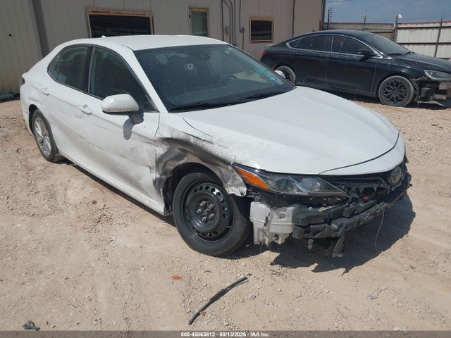 4T1C11AK5NU678870 Toyota CAMRY LE