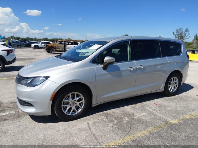 2023 Chrysler Voyager Lx მანქანა იყიდება აუქციონზე, vin: 2C4RC1CG3PR553996, აუქციონის ნომერი: 45863619