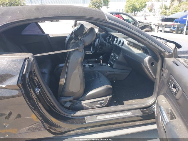 45863628 :رقم المزاد ، 1FATP8UH7K5170259 vin ، 2019 Ford Mustang Ecoboost Premium مزاد بيع