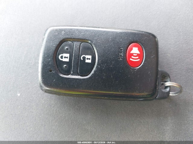 Продажа на аукционе авто 2011 Toyota Prius Two, vin: JTDKN3DU1B5320801, номер лота: 45863691