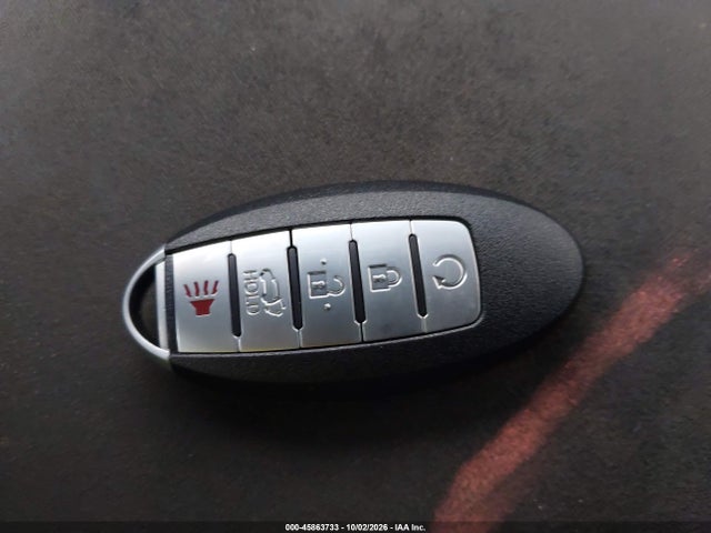 45863733 :رقم المزاد ، 5N1AR2MN3FC606360 vin ، 2015 Nissan Pathfinder Sv مزاد بيع