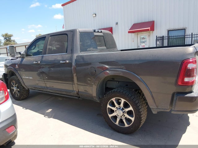 45863734 :رقم المزاد ، 3C6UR5GL8MG606546 vin ، 2021 Ram 2500 Longhorn مزاد بيع