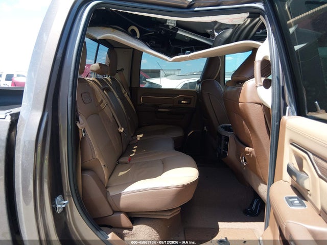 45863734 :رقم المزاد ، 3C6UR5GL8MG606546 vin ، 2021 Ram 2500 Longhorn مزاد بيع
