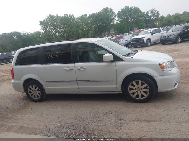 45863737 :رقم المزاد ، 2C4RC1BG2FR730506 vin ، 2015 Chrysler Town & Country Touring مزاد بيع
