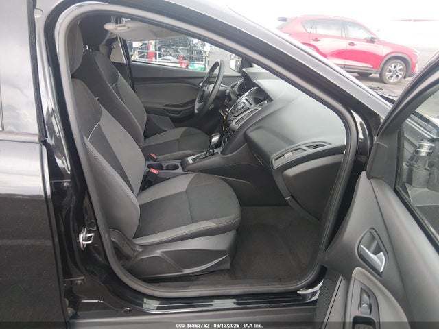 Ford FOCUS SE 2014 1FADP3K29EL374745 Image 5
