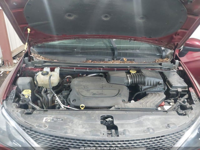 45863805 :رقم المزاد ، 2C4RC1DG9MR524268 vin ، 2021 Chrysler Voyager Lxi مزاد بيع