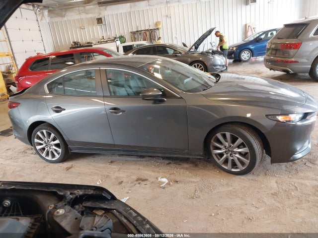 45863808 :رقم المزاد ، 3MZBPABM6PM378855 vin ، 2023 Mazda Mazda3 2.5 S Select مزاد بيع