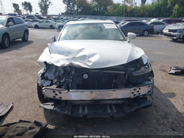 Lexus IS 300 2019 JTHBA1D29K5085481 Image 12