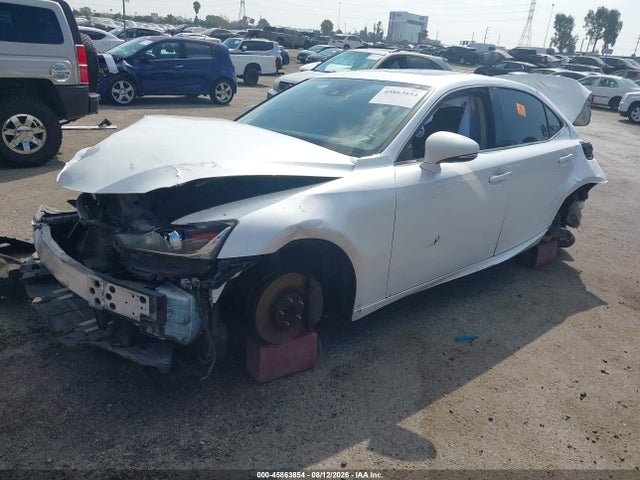 Lexus IS 300 2019 JTHBA1D29K5085481 Image 2