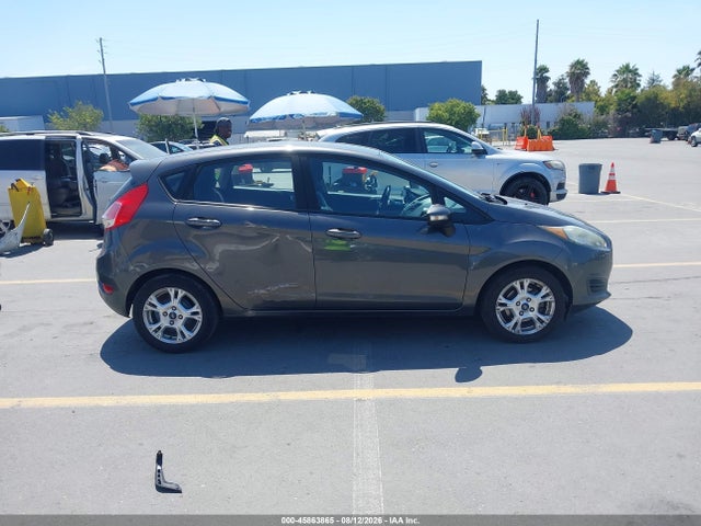Ford FIESTA SE 2016 3FADP4EJ9GM111925 Image 14