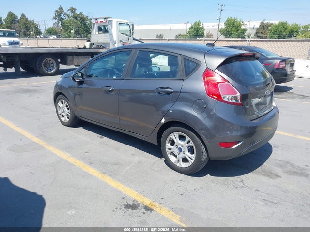 Ford FIESTA SE 2016 3FADP4EJ9GM111925 Image 3