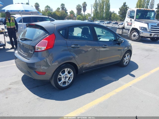 Ford FIESTA SE 2016 3FADP4EJ9GM111925 Image 4