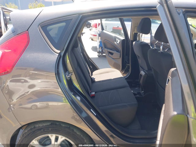 Ford FIESTA SE 2016 3FADP4EJ9GM111925 Image 8