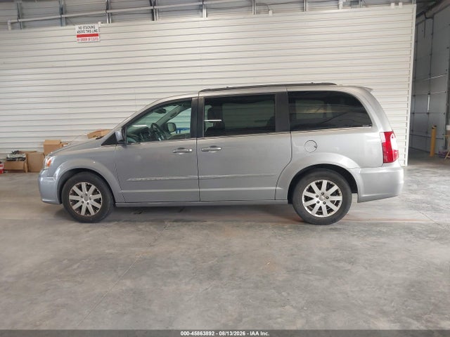 Продажа на аукционе авто 2016 Chrysler Town & Country Touring, vin: 2C4RC1BG4GR240229, номер лота: 45863892