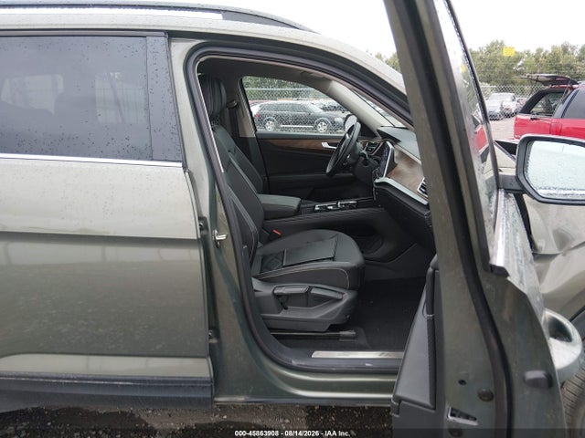 1V2HN2CA3TC572394 Volkswagen Atlas Se With Technology