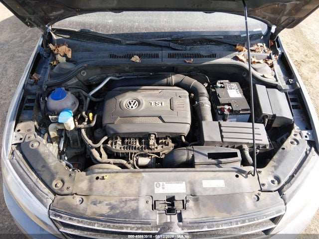 3VWD17AJ2FM245576 Volkswagen Jetta 1.8t Se