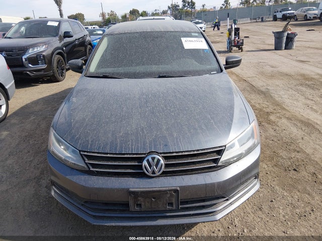 3VWD17AJ2FM245576 Volkswagen Jetta 1.8t Se