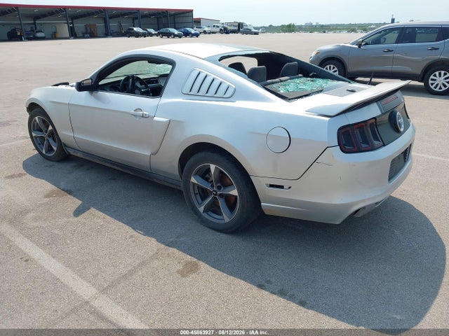 45863927 :رقم المزاد ، 1ZVBP8CF1B5164329 vin ، 2011 Ford Mustang Gt Premium مزاد بيع