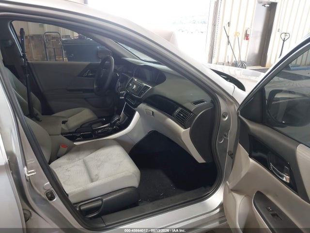 Продажа на аукционе авто 2017 Honda Accord Lx, vin: 1HGCR2F35HA103647, номер лота: 45864017