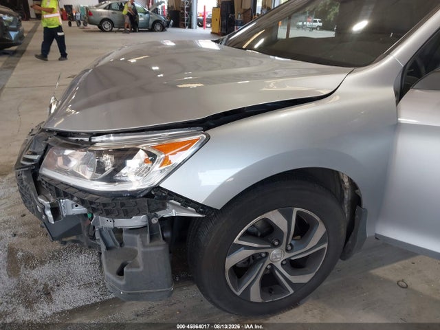 Продажа на аукционе авто 2017 Honda Accord Lx, vin: 1HGCR2F35HA103647, номер лота: 45864017