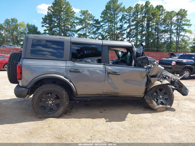 Ford Bronco Black Diamond 2023 1FMEE5BP9PLC16643 Image 13