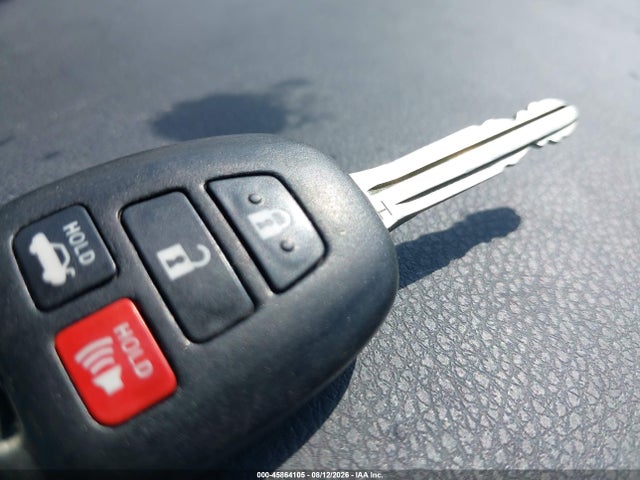 45864105 :رقم المزاد ، 5YFBURHE7EP095073 vin ، 2014 Toyota Corolla Le مزاد بيع