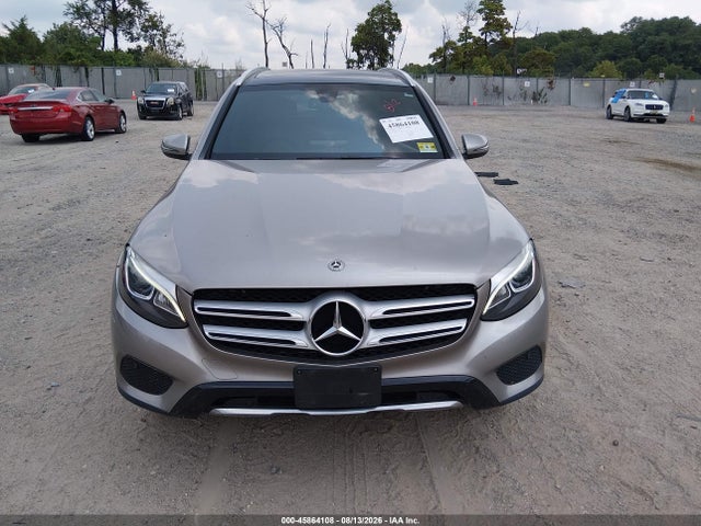 2019 Mercedes-benz Glc 300 4matic მანქანა იყიდება აუქციონზე, vin: WDC0G4KB5KV162899, აუქციონის ნომერი: 45864108