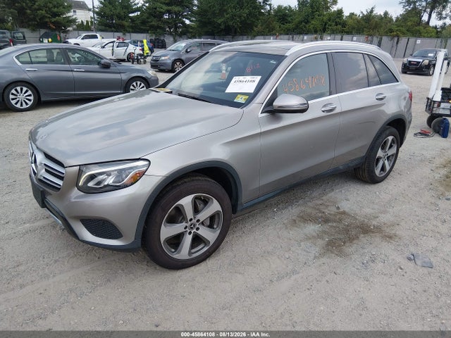 2019 Mercedes-benz Glc 300 4matic მანქანა იყიდება აუქციონზე, vin: WDC0G4KB5KV162899, აუქციონის ნომერი: 45864108