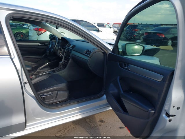 1VWBP7A37EC009125 Volkswagen Passat 2.5l Se