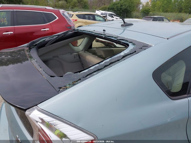 Продажа на аукционе авто 2012 Toyota Prius Three, vin: JTDKN3DU1C1576655, номер лота: 45864125