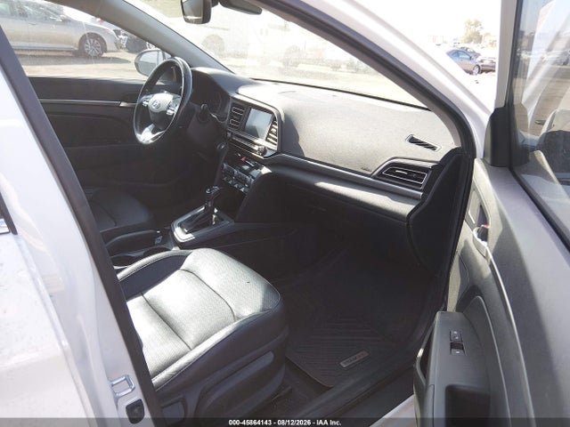 2019 Hyundai Elantra Limited მანქანა იყიდება აუქციონზე, vin: 5NPD84LF3KH496693, აუქციონის ნომერი: 45864143