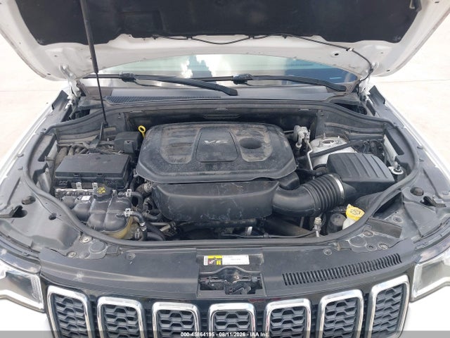 1C4RJEBG1JC311562 Jeep Grand Cherokee Limited 4x2