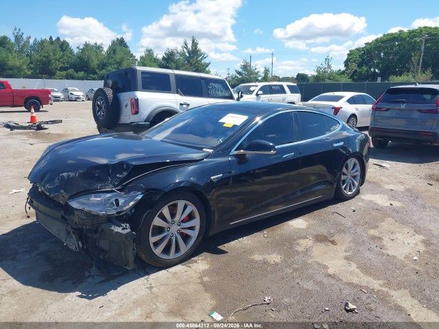 45864212 :رقم المزاد ، 5YJSA1E40GF132369 vin ، 2016 Tesla Model S 90d/p100d/p85d/p90d مزاد بيع