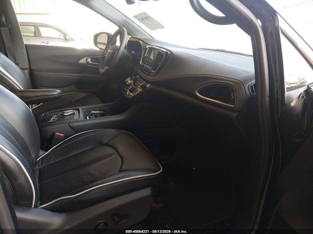 2026 Chrysler Pacifica Limited მანქანა იყიდება აუქციონზე, vin: 2C4RC1GG4TR176194, აუქციონის ნომერი: 45864221